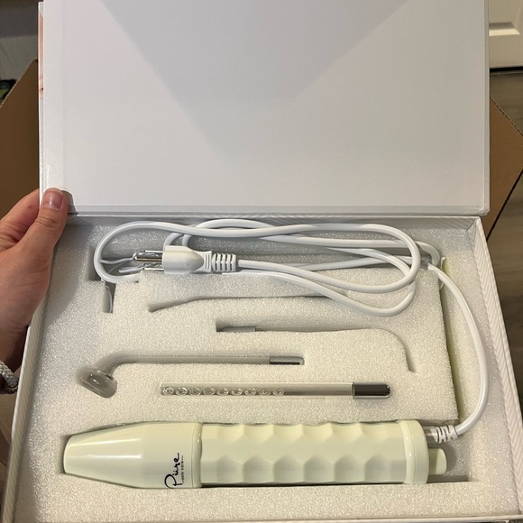 Nu Derma Cell Energy Amplication Skincare Kit - Picture 6 of 7